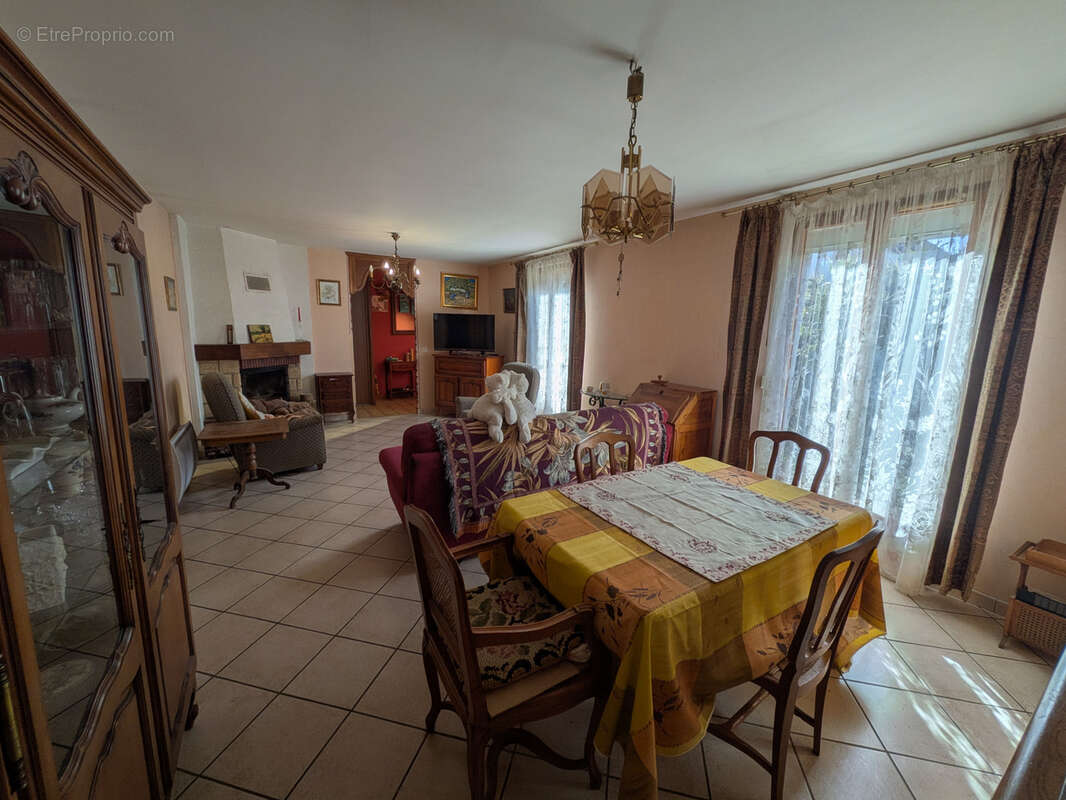 Maison à SAINT-CLEMENT