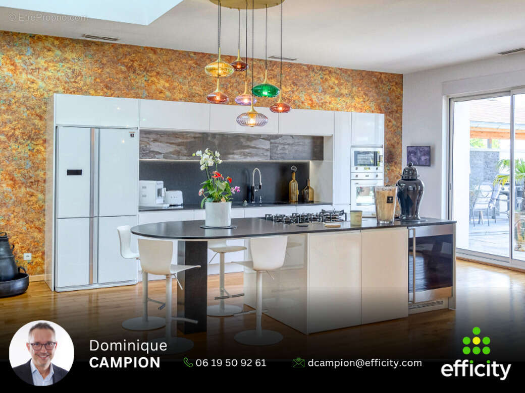 Appartement à SAINT-MARTIN-D'HERES