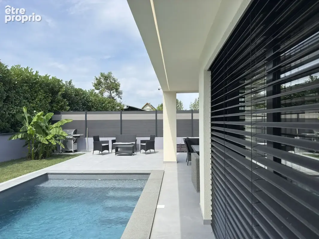 Maison contemporaine 6 pieces de 175 m2 avec piscine - photo 2
