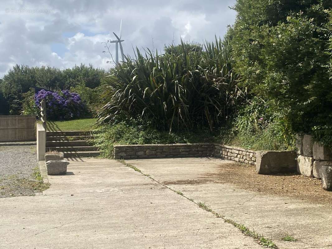 Maison à PLOUDALMEZEAU