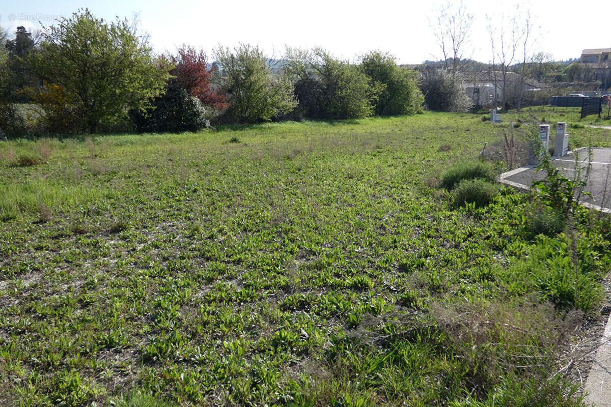 Terrain à CASTELNAUDARY