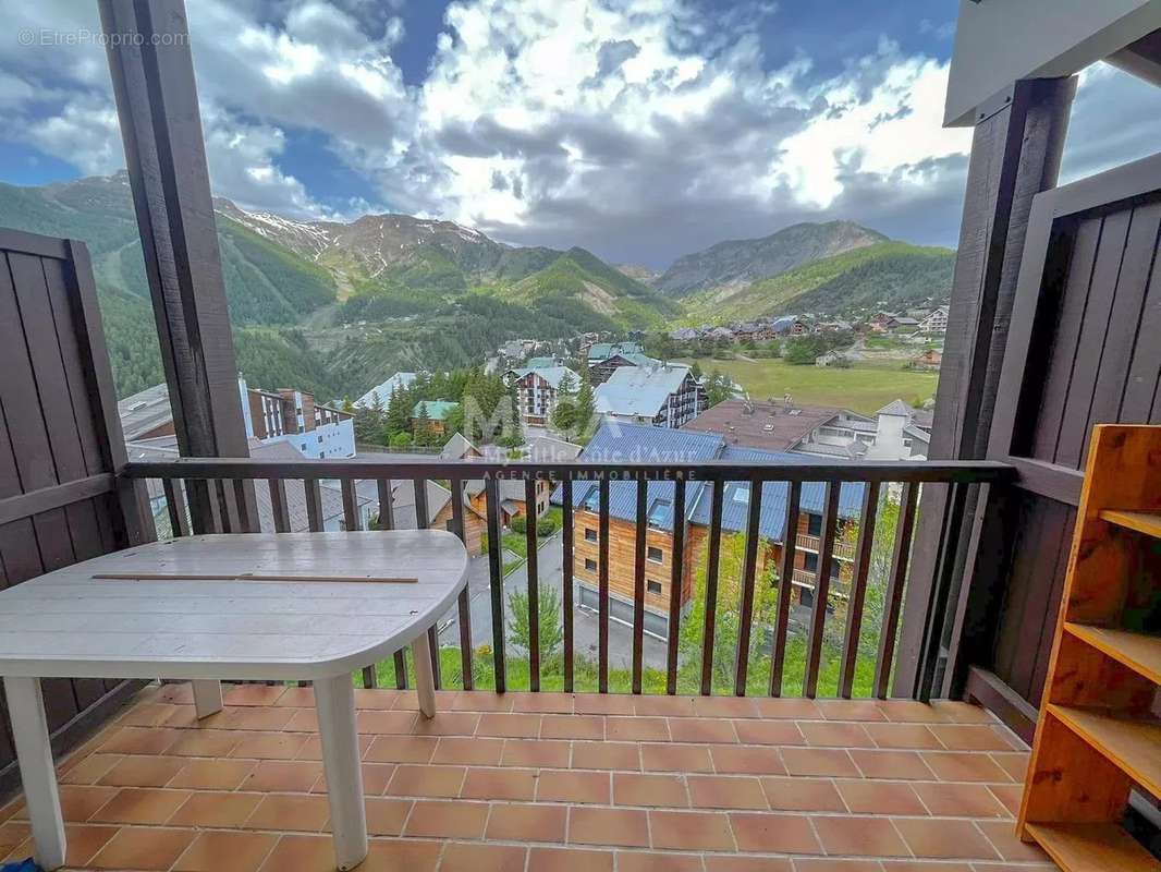 Appartement à SAINT-ETIENNE-DE-TINEE