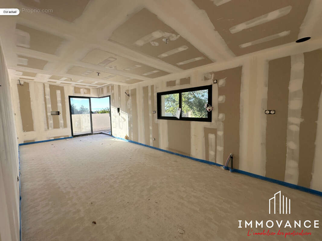 Appartement à CASTRIES