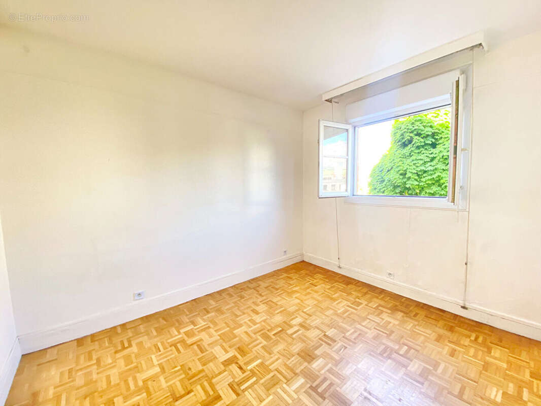 Appartement à MONTROUGE