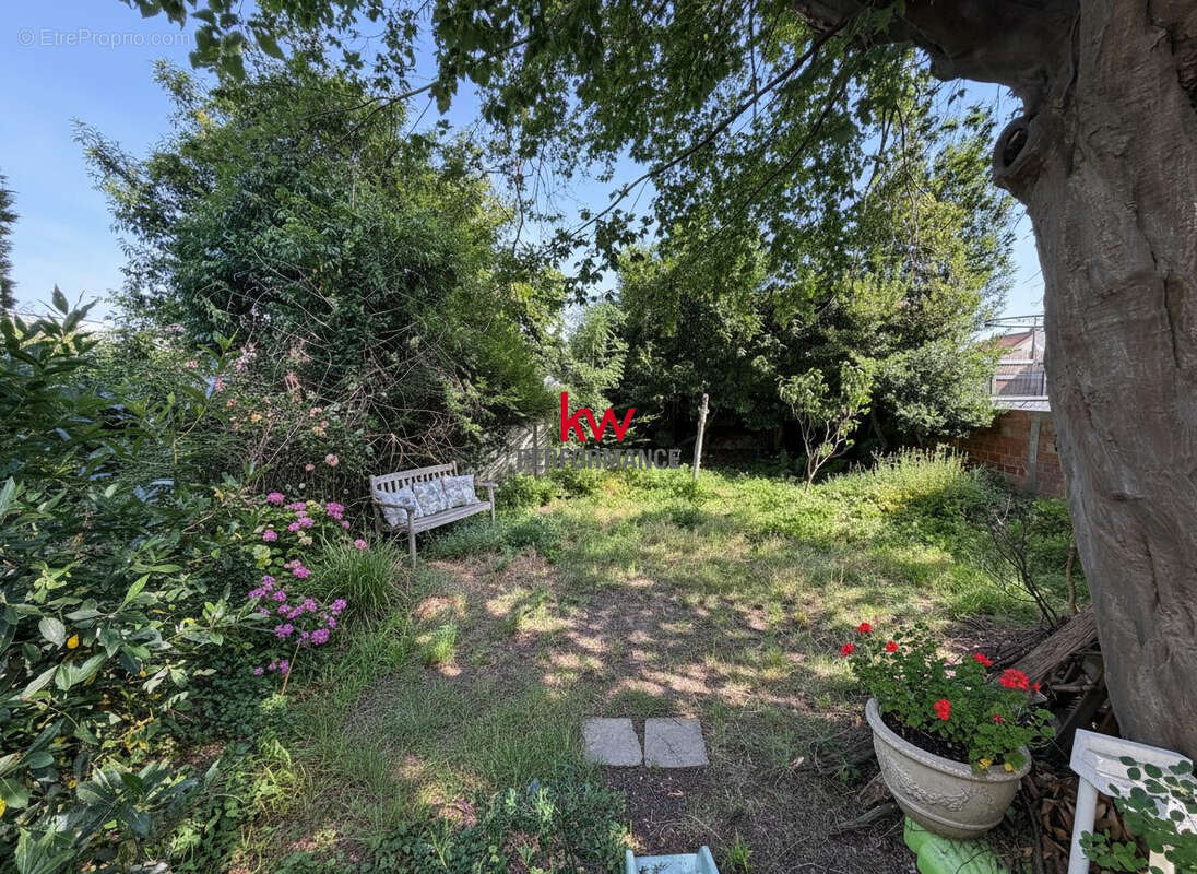 Maison 102 m² à Eaubonne  - photo 4