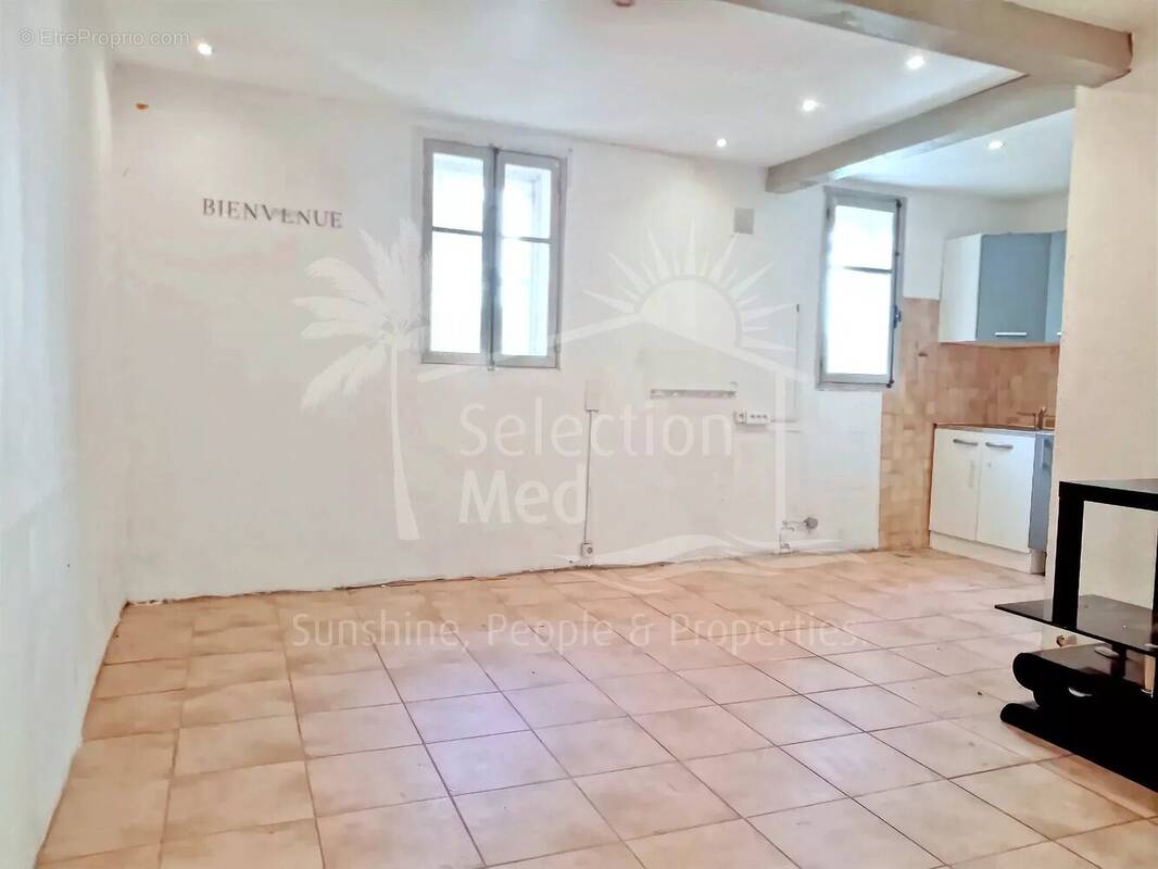 Appartement à OLLIOULES