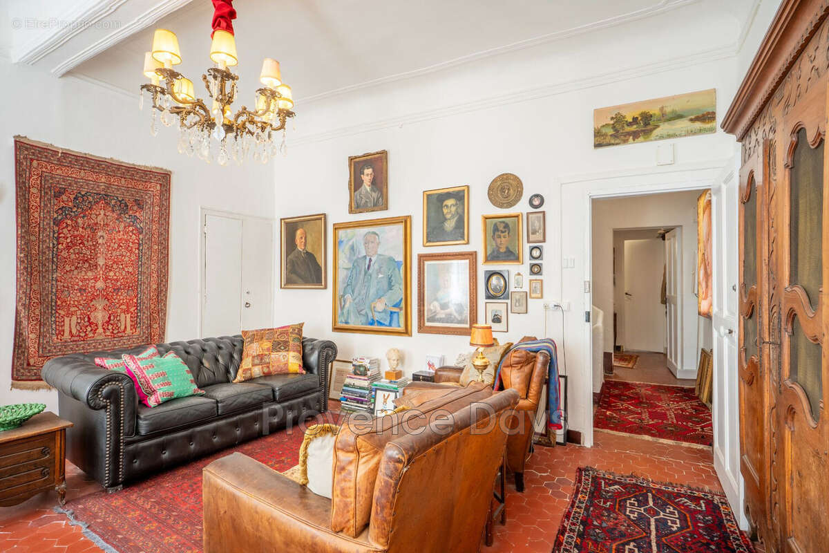 Appartement à APT