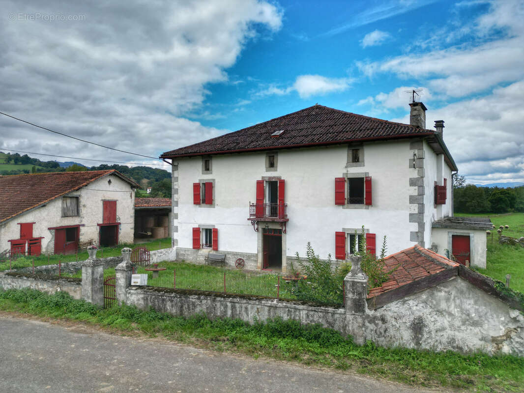 Maison à SAINT-JEAN-PIED-DE-PORT