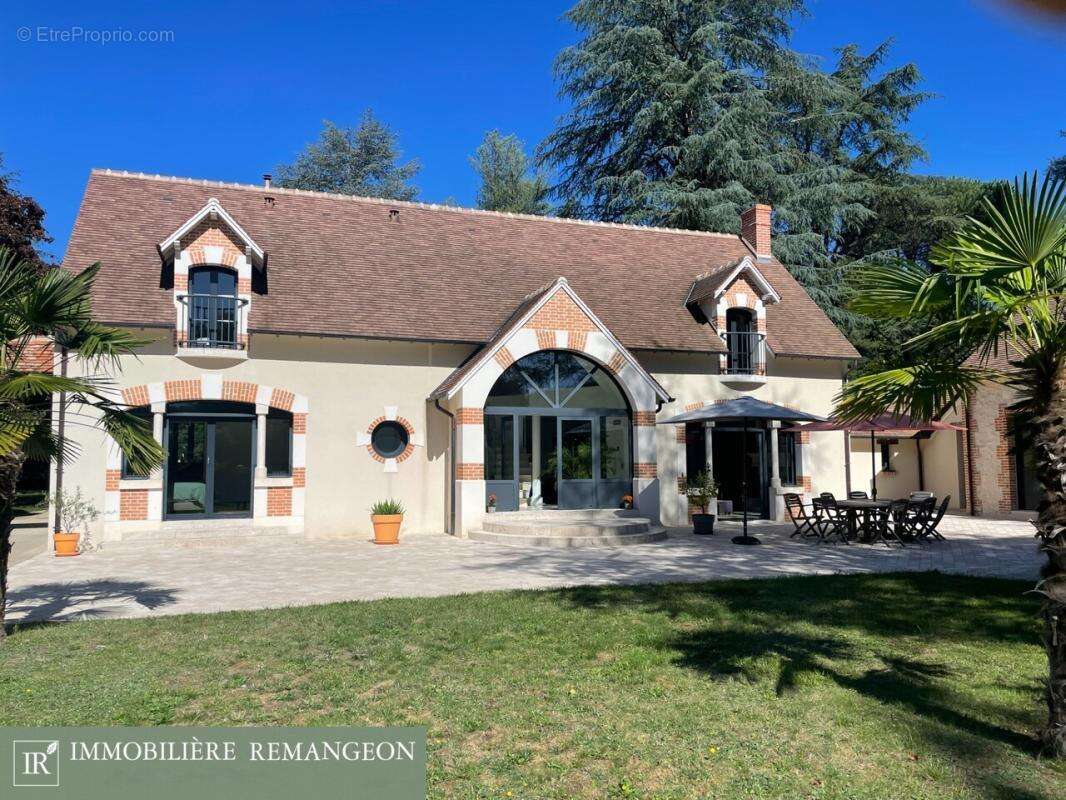 Maison à LAMOTTE-BEUVRON