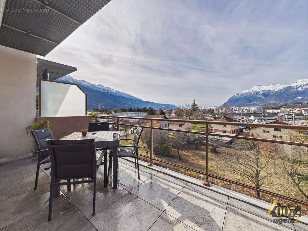 Appartement à ALBERTVILLE