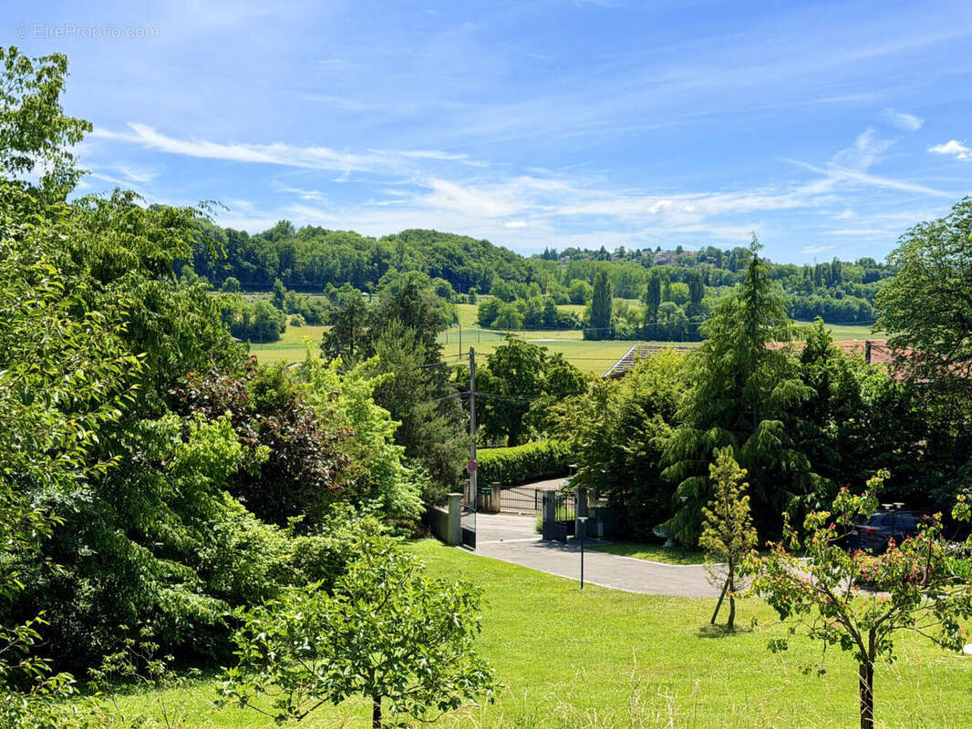 EXCLUSIVITE St Julien-en-Genevois Parcelle à bâtir de 857 m² au centre du hameau de Thairy... - photo 3
