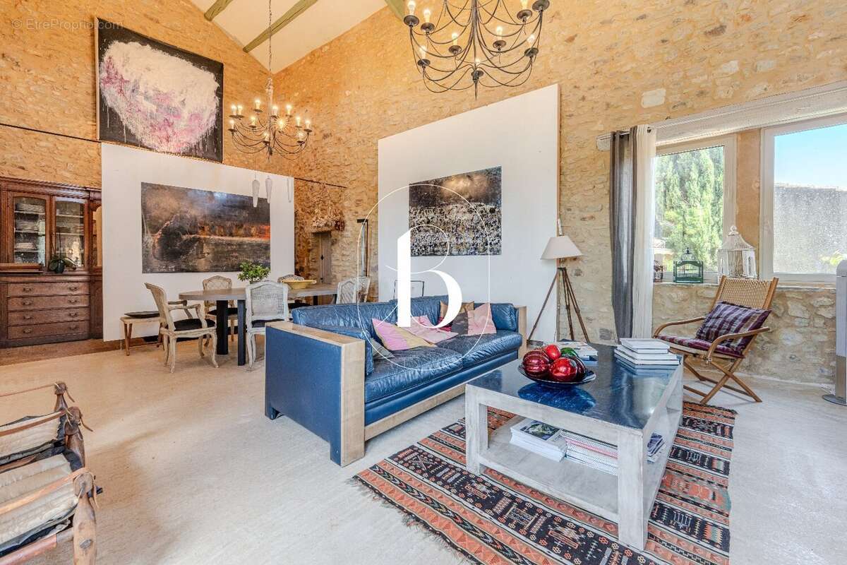 Maison à UZES