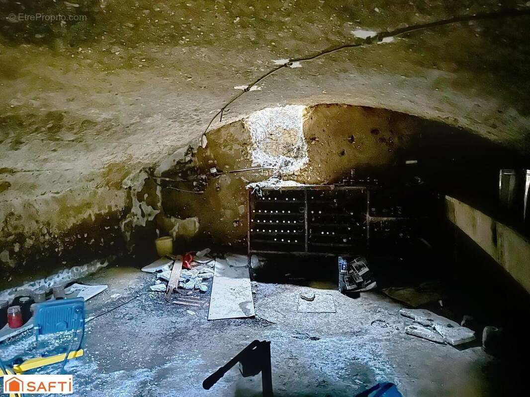 Photo 8 - Appartement à VILLENEUVE-SUR-YONNE