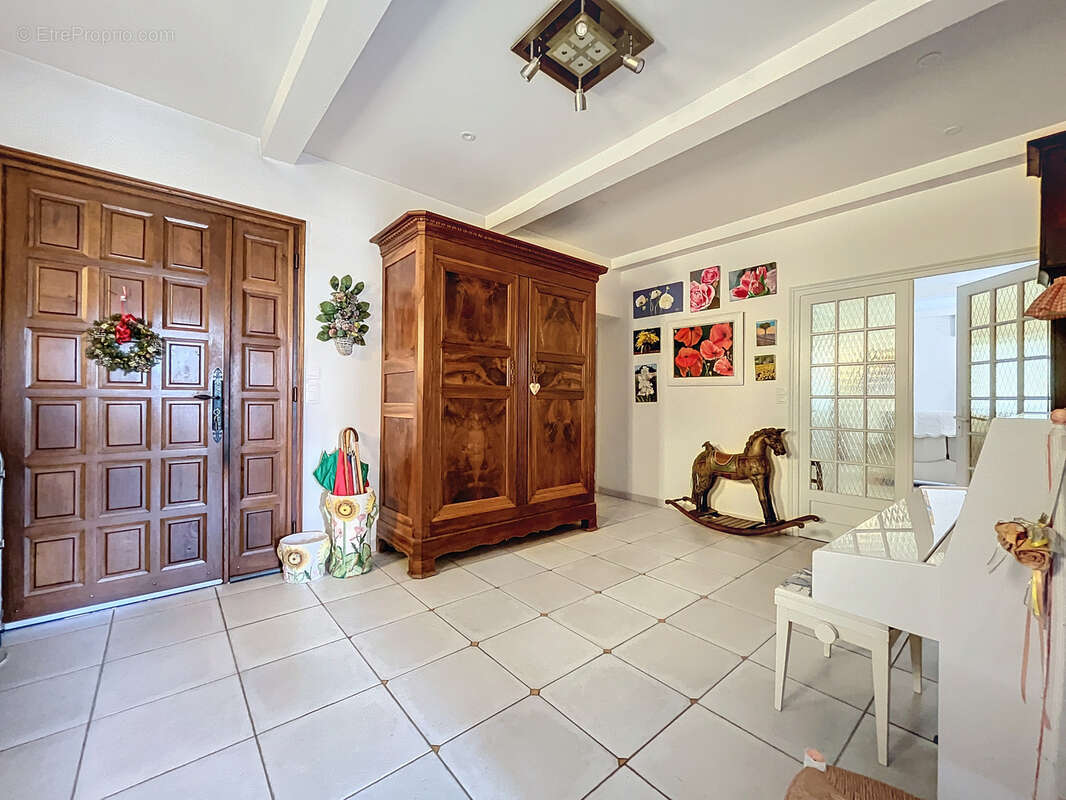 Maison à TOURNON-SUR-RHONE