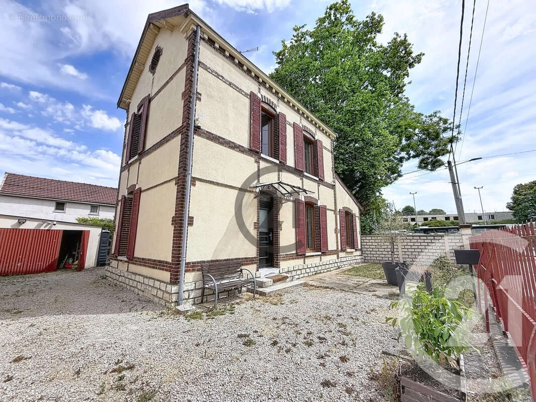 Maison 72 m² à Troyes  - photo 6