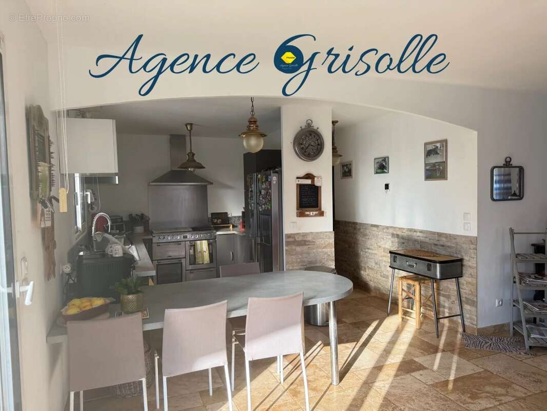 Maison à SAINTE-ANASTASIE-SUR-ISSOLE