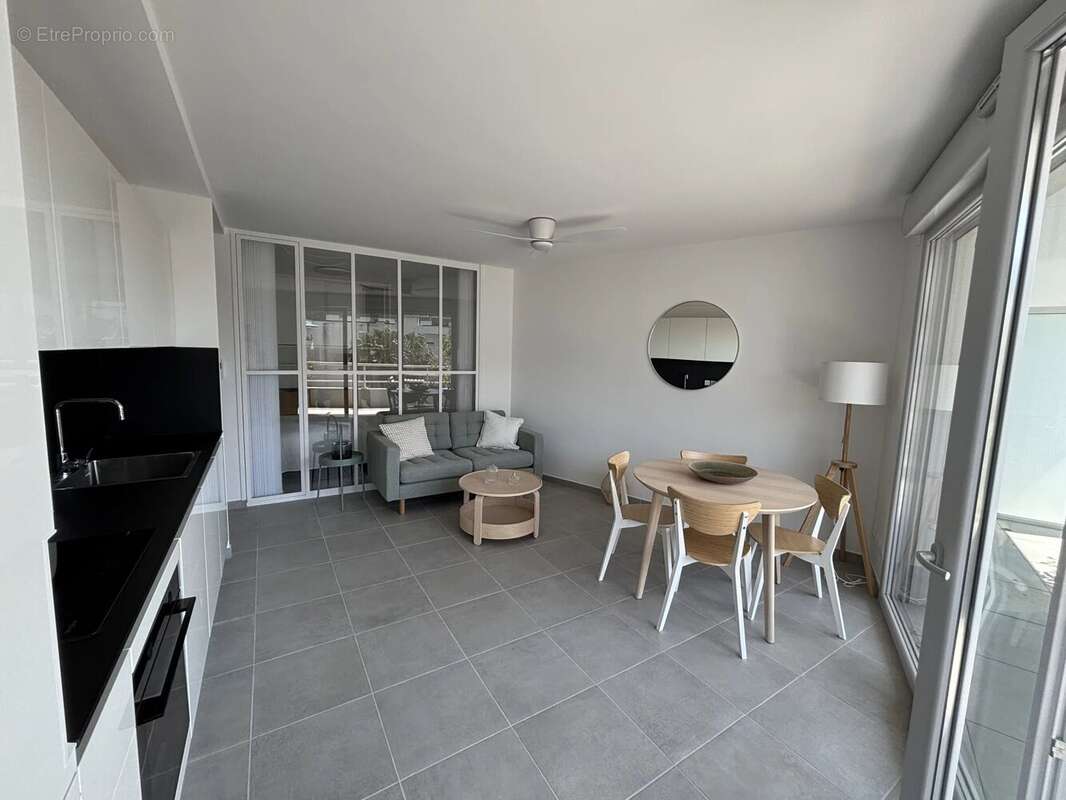 Appartement à CAGNES-SUR-MER