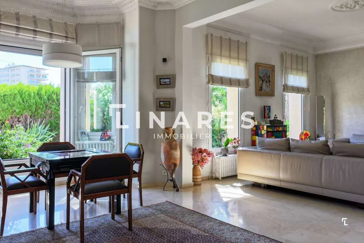 Maison à MARSEILLE-8E