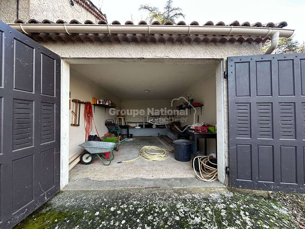 Maison à GREOUX-LES-BAINS