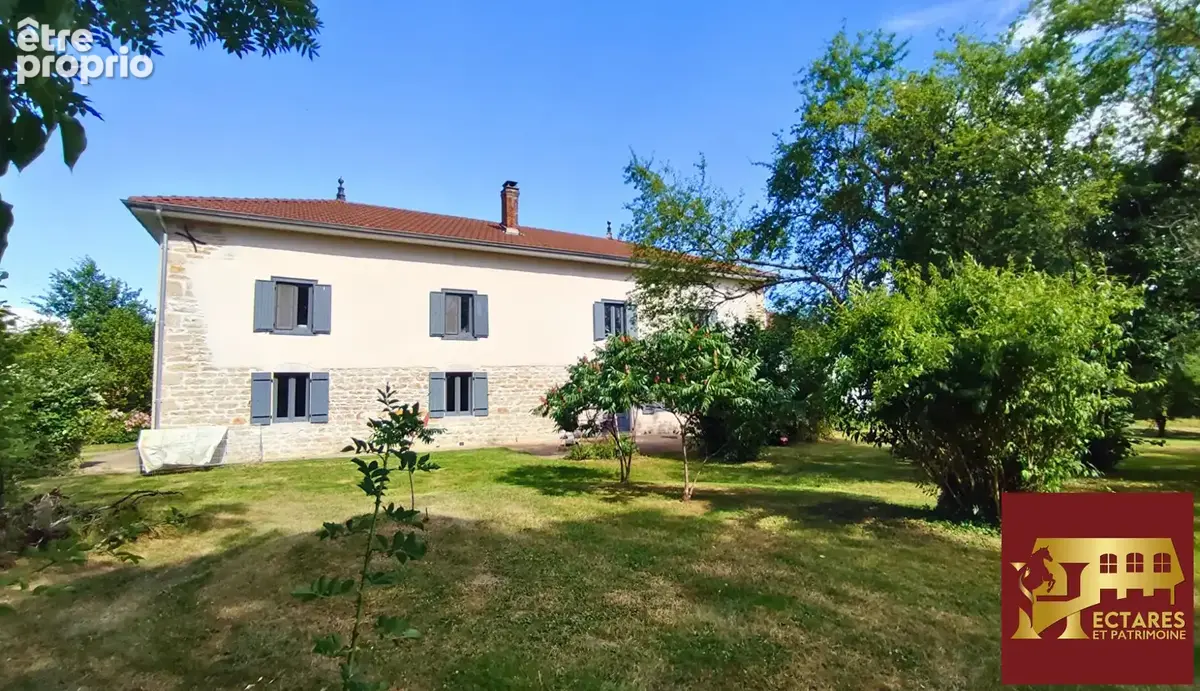 Maison à BEAUPONT