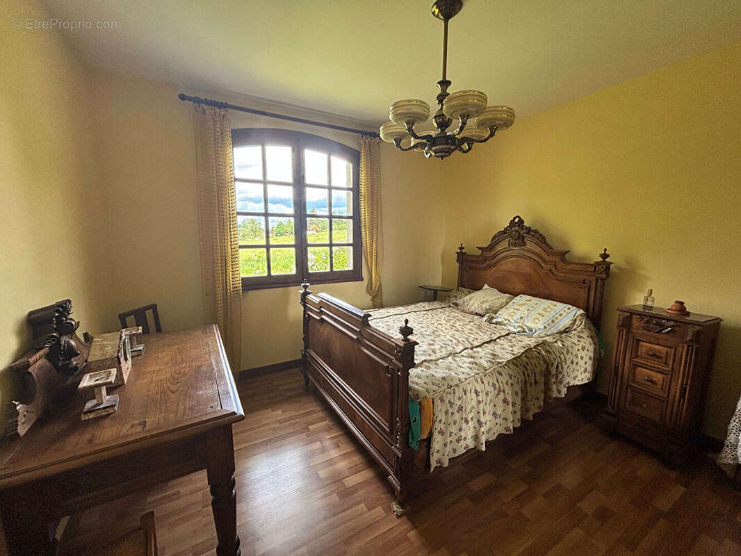 Maison à ROCHE-LA-MOLIERE