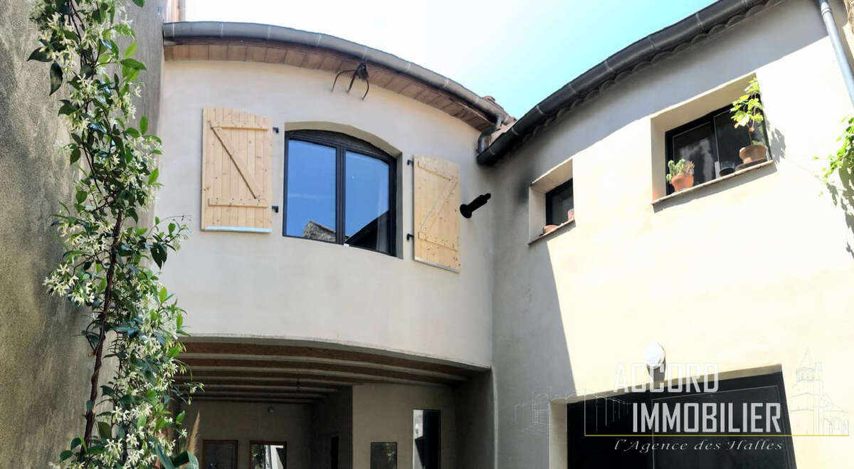 Maison à LA LIVINIERE