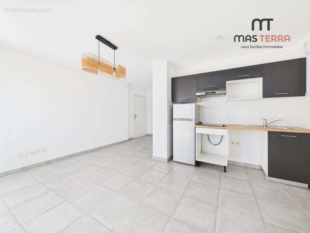 Appartement à CHATEAUNEUF-GRASSE