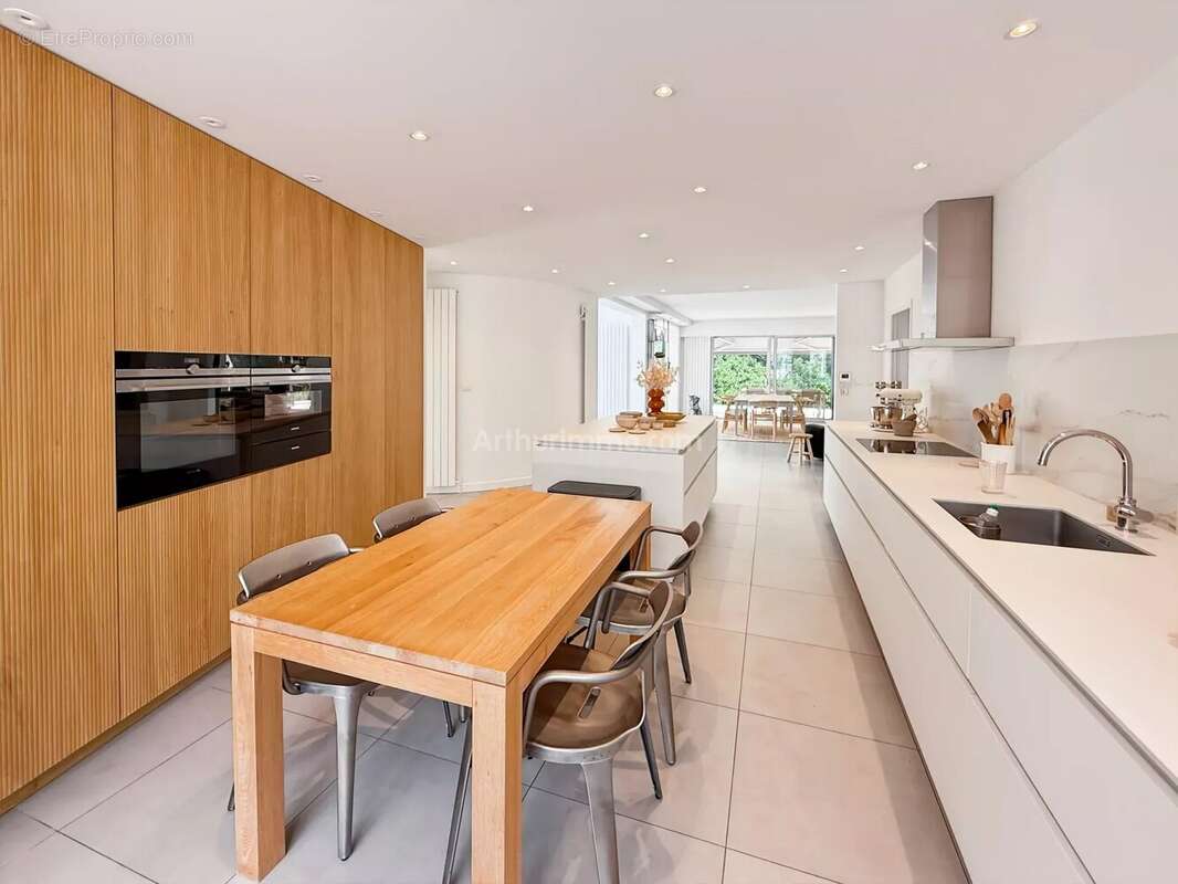 Maison à SOISY-SUR-SEINE