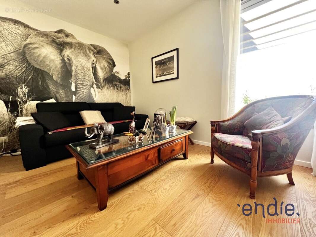 Maison à CHATELLERAULT