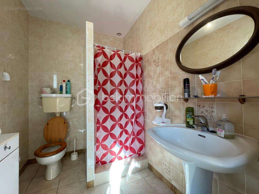 Maison 4 pièces   Le Fenouiller 70 m2 proche SAINT GILLES CROIX DE VIE - photo 5