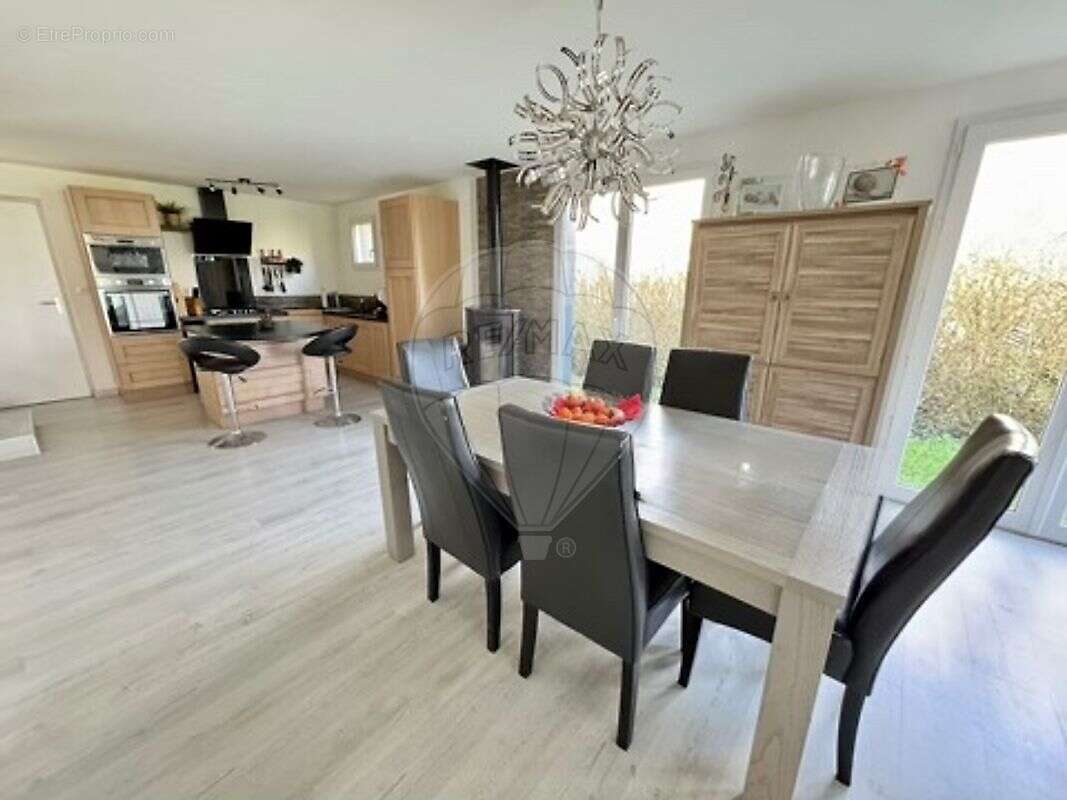 Maison à LE LOROUX-BOTTEREAU