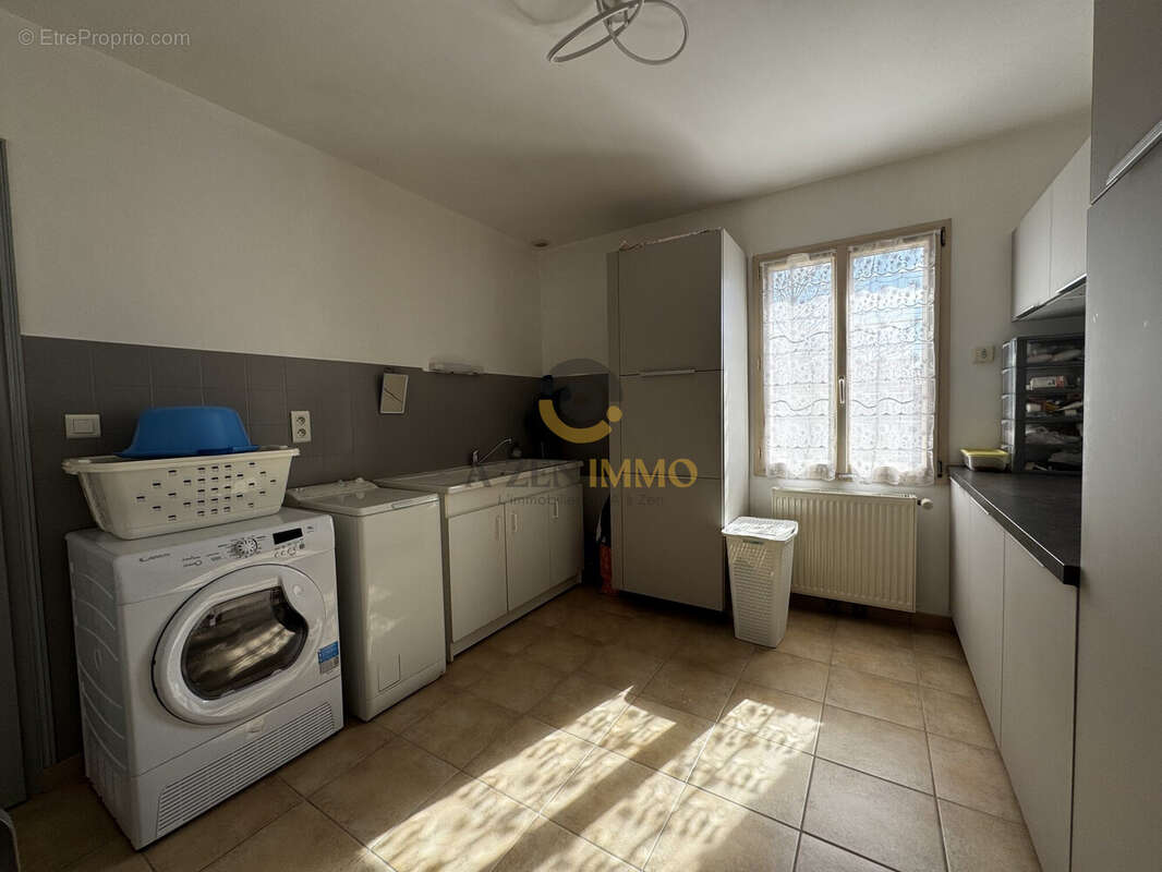 Maison à SECONDIGNY