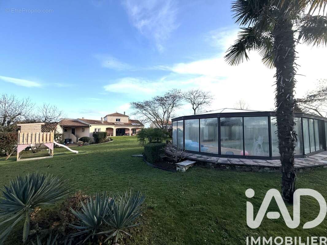 Photo 4 - Maison à JAUNAY-CLAN