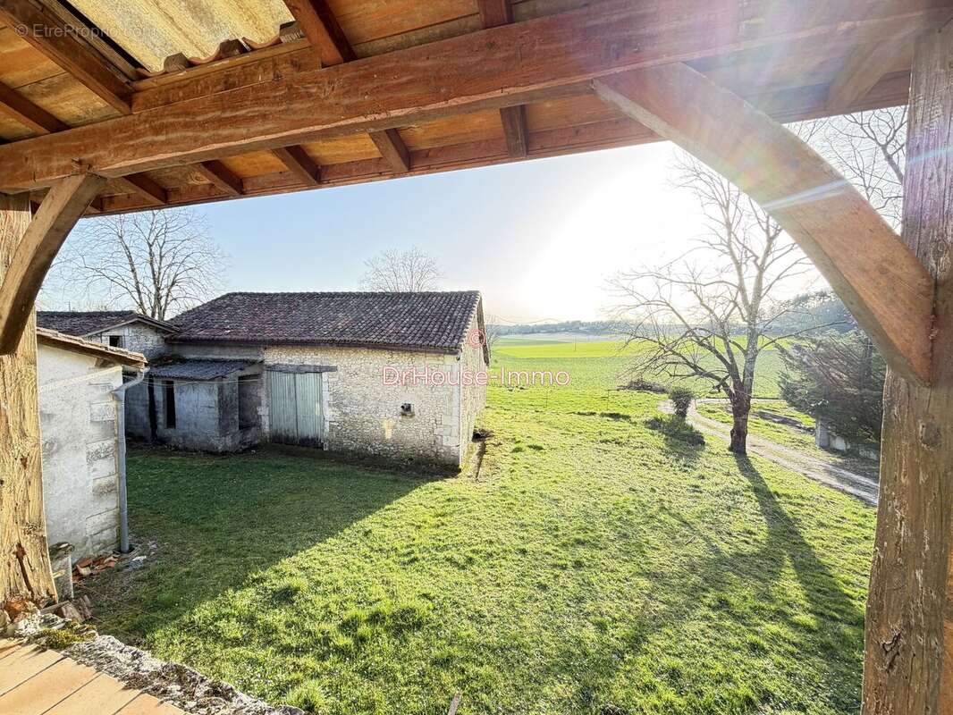 Maison à CHERVAL