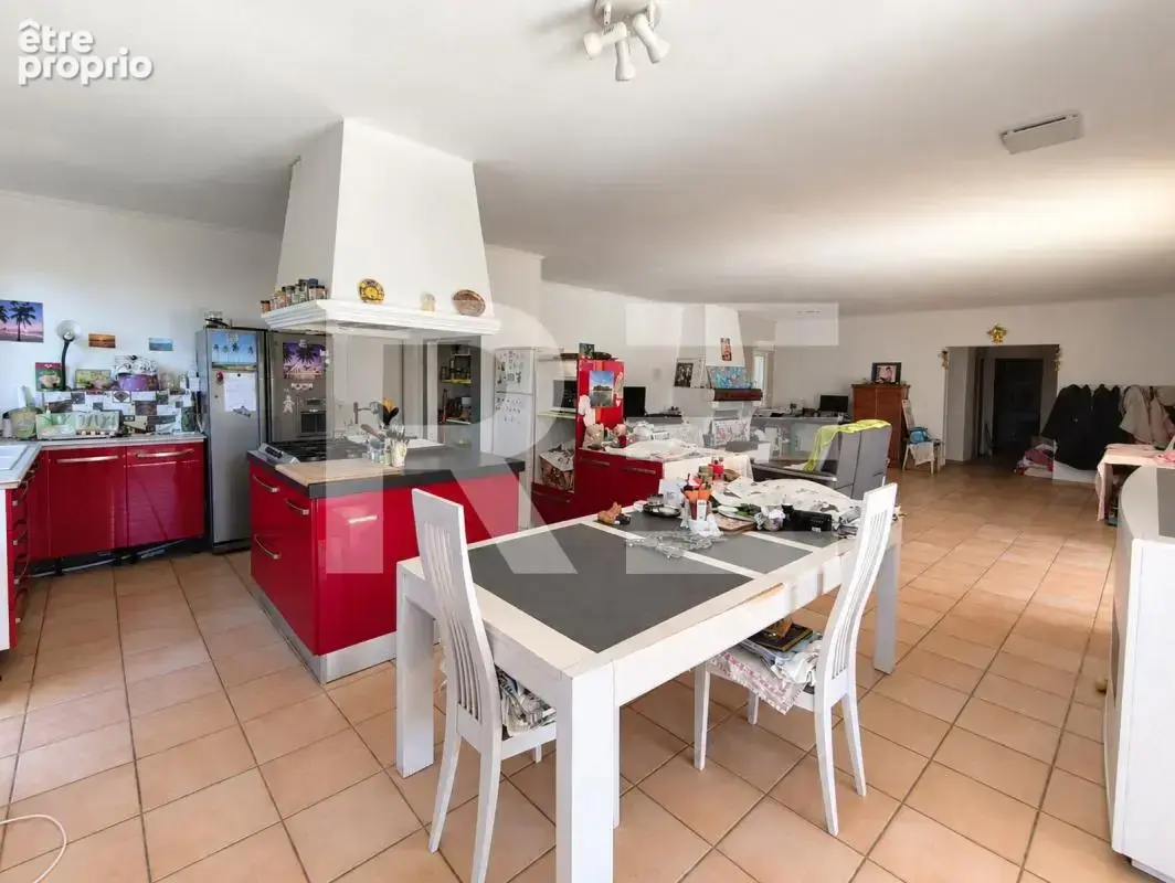Maison de plain-pied 125m2 - parcelle 1300m2- piscine et garage - photo 5