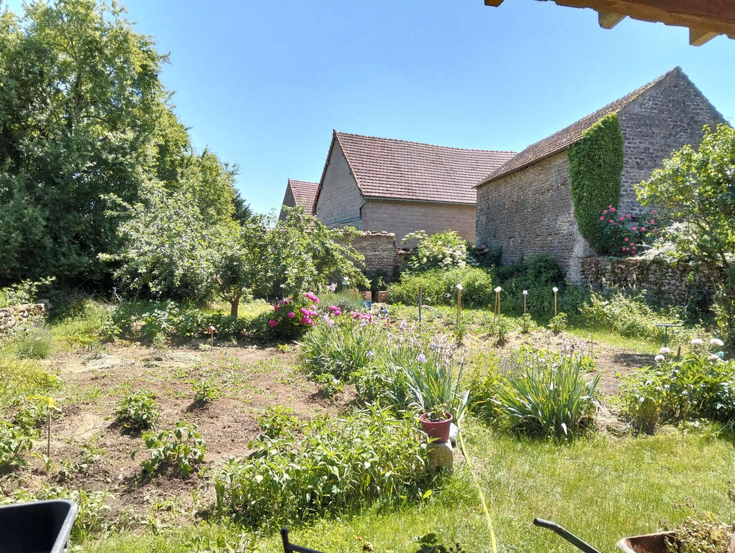 Maison à BEAUNE