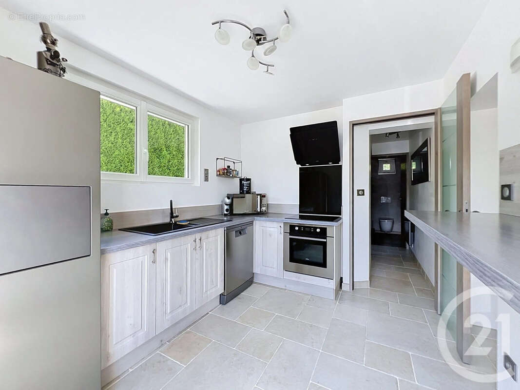 Maison 64 m² à Pont-Audemer  - photo 6