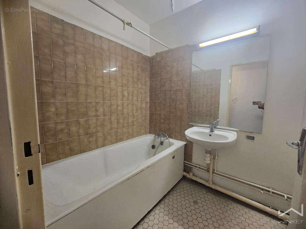 Appartement à PARIS-19E
