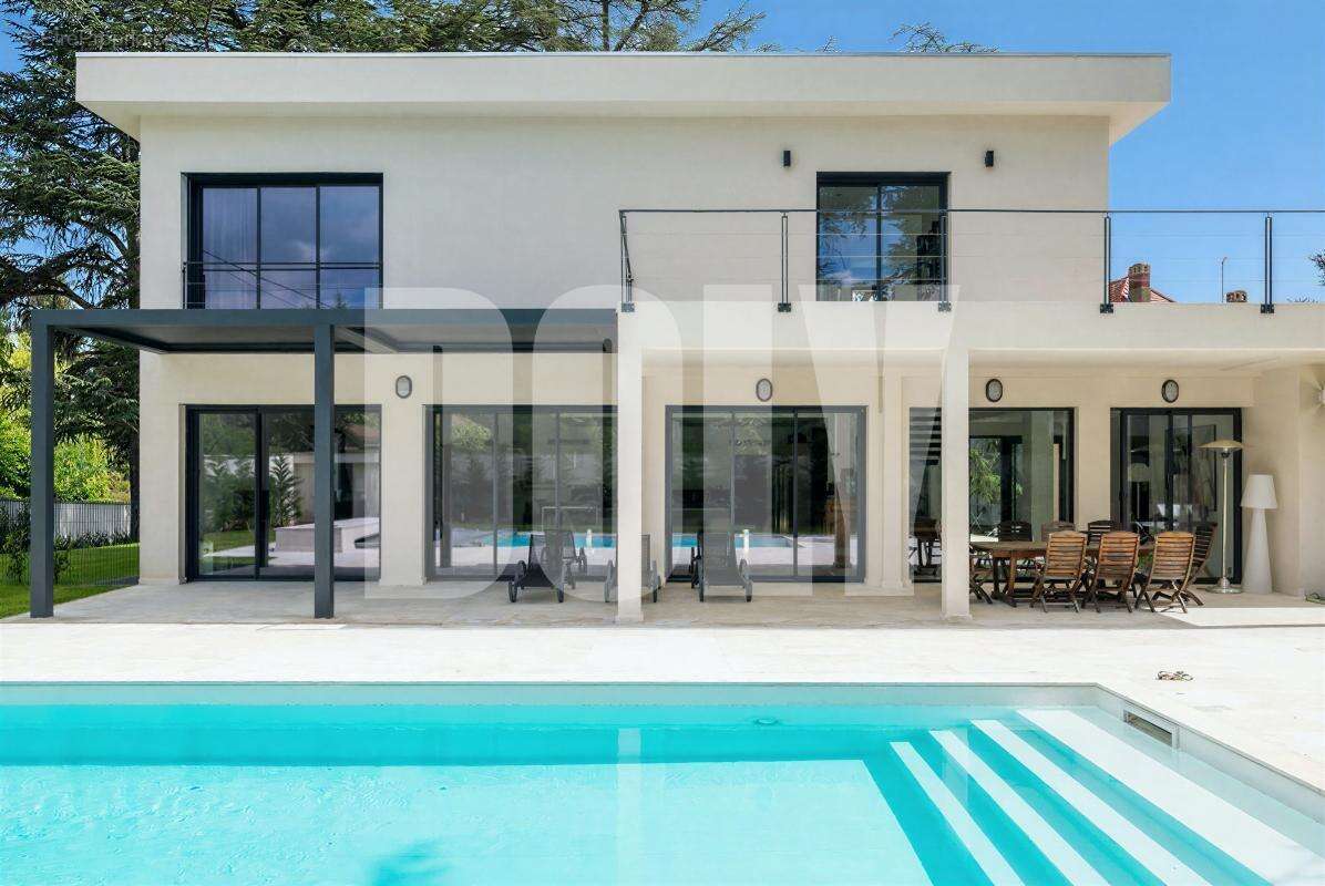 Maison à CAGNES-SUR-MER