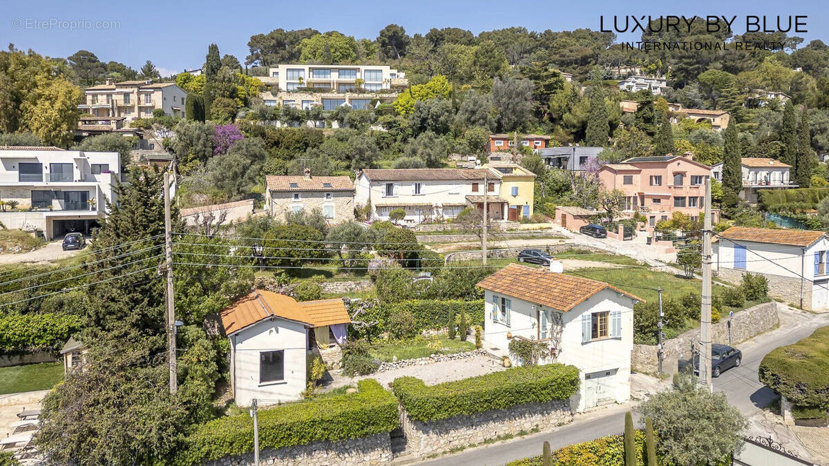 Maison à MOUGINS