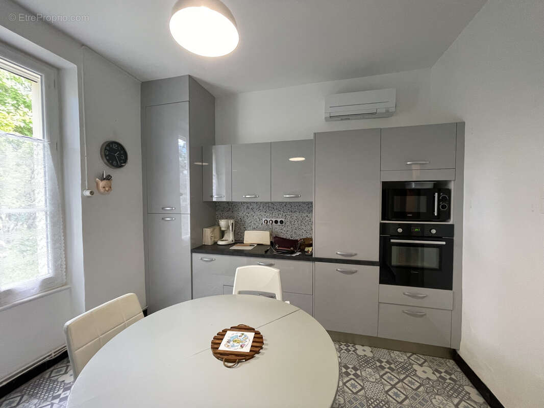 maison de village avec jardin et garage - photo 13