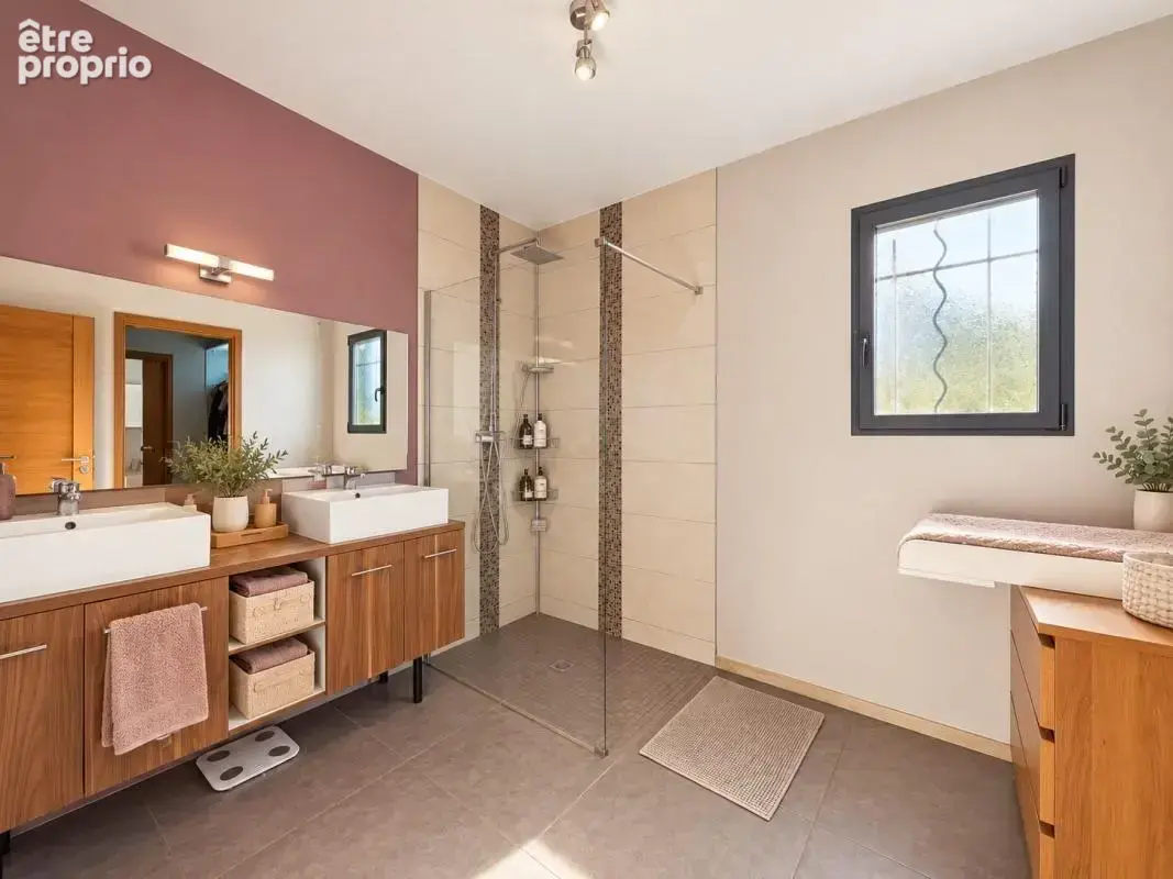 Villa contemporaine avec terrain piscinable a afa - photo 10