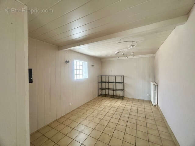 Maison à ARPAJON