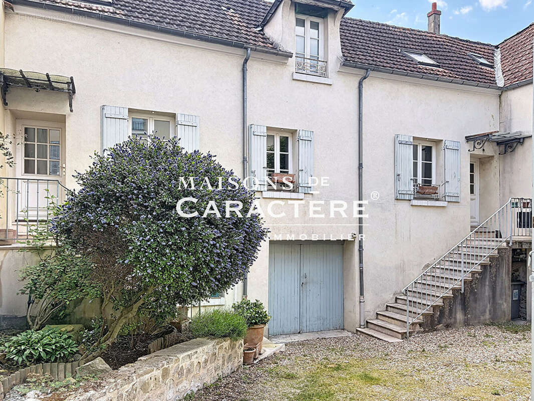 Maison à TRIEL-SUR-SEINE