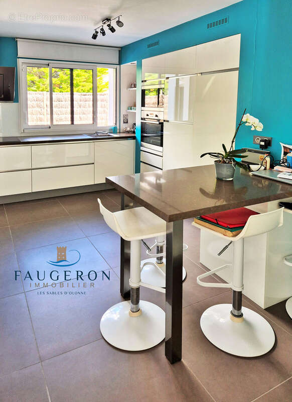 Maison à TALMONT-SAINT-HILAIRE