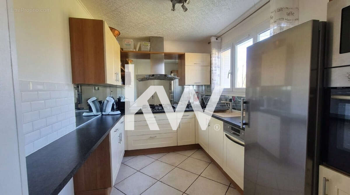 Maison 131 m² à Feyzin  - photo 3