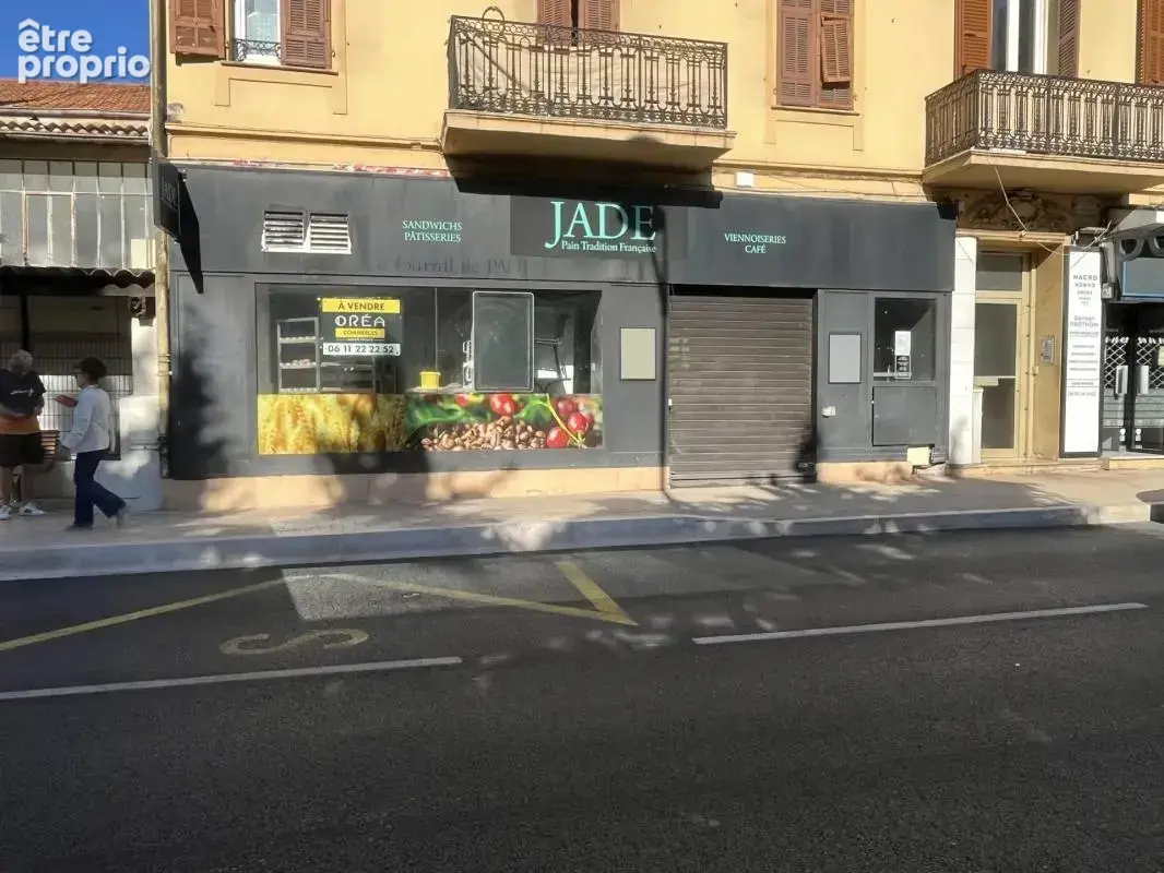 Commerce à SAINT-LAURENT-DU-VAR