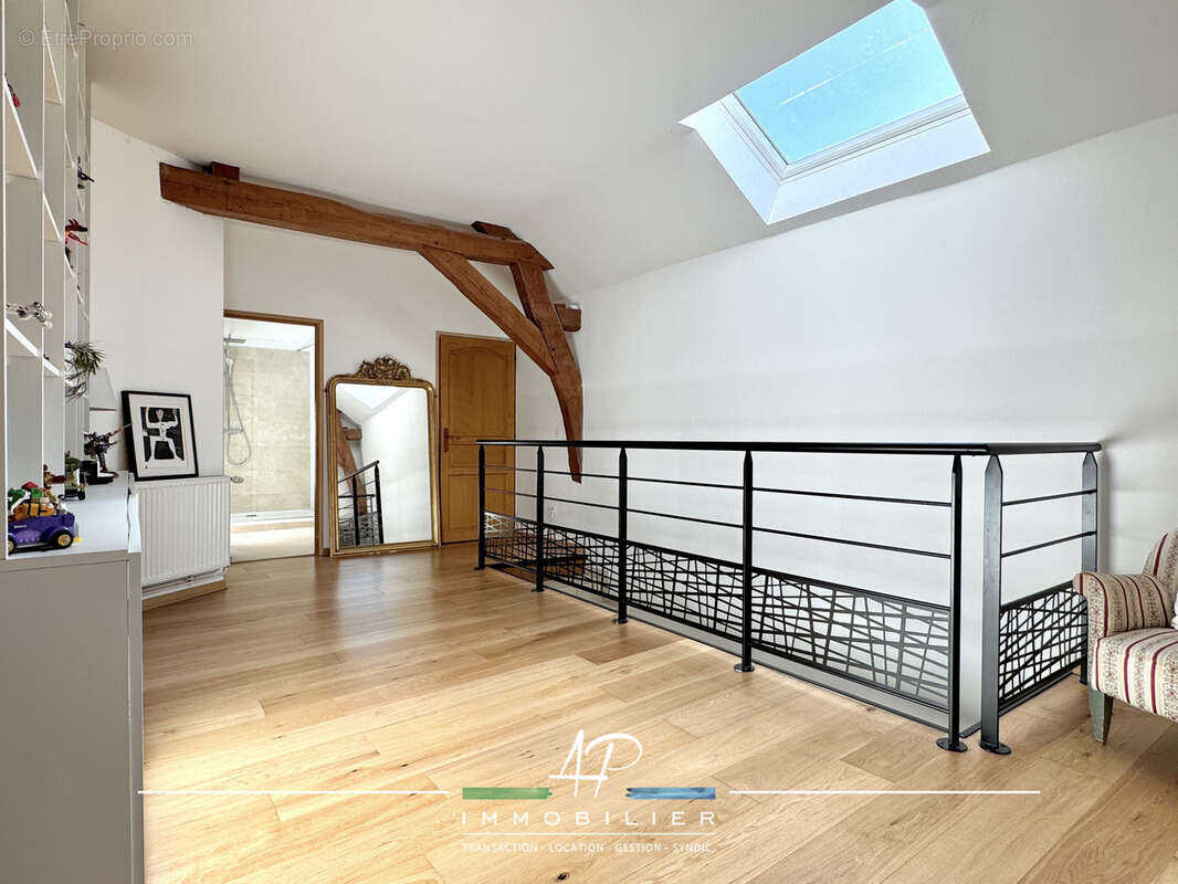 Maison à VELARS-SUR-OUCHE