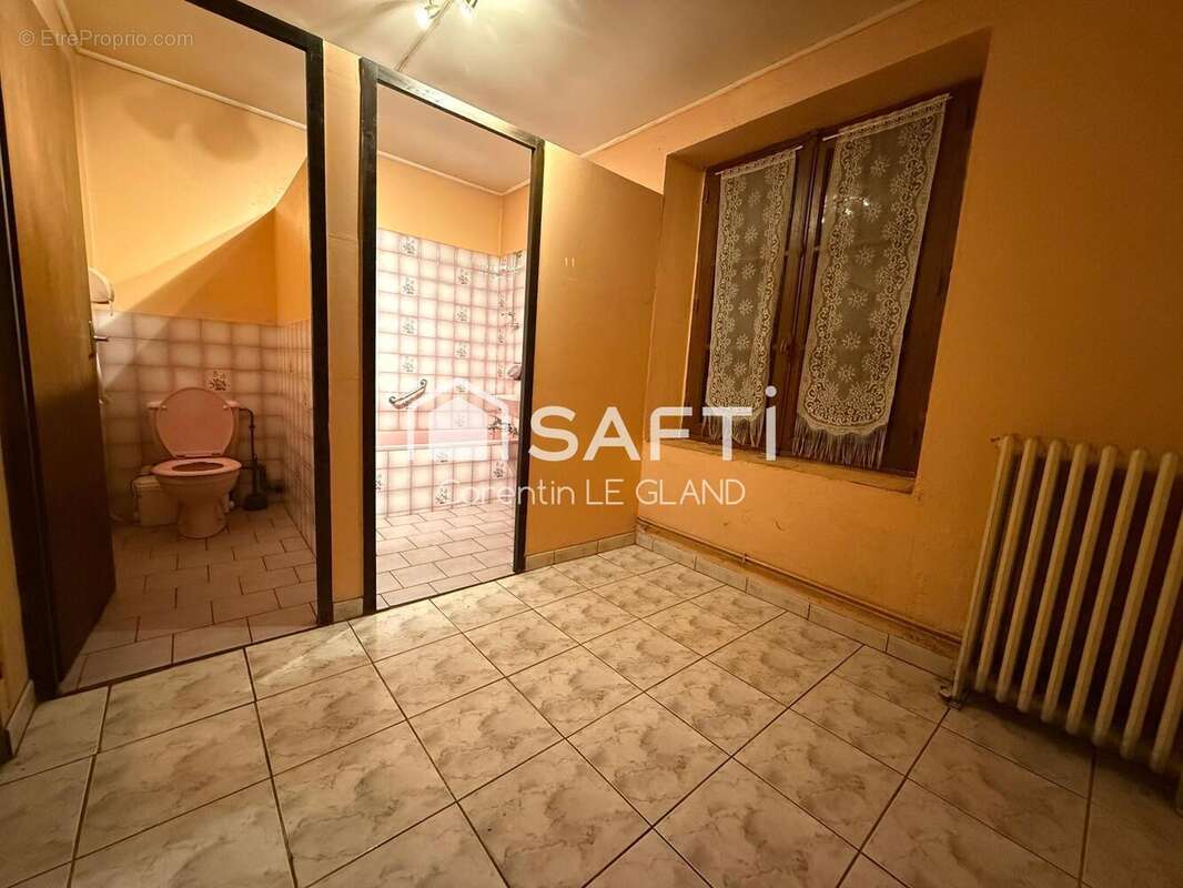 Maison 200 m² à Thehillac  - photo 7