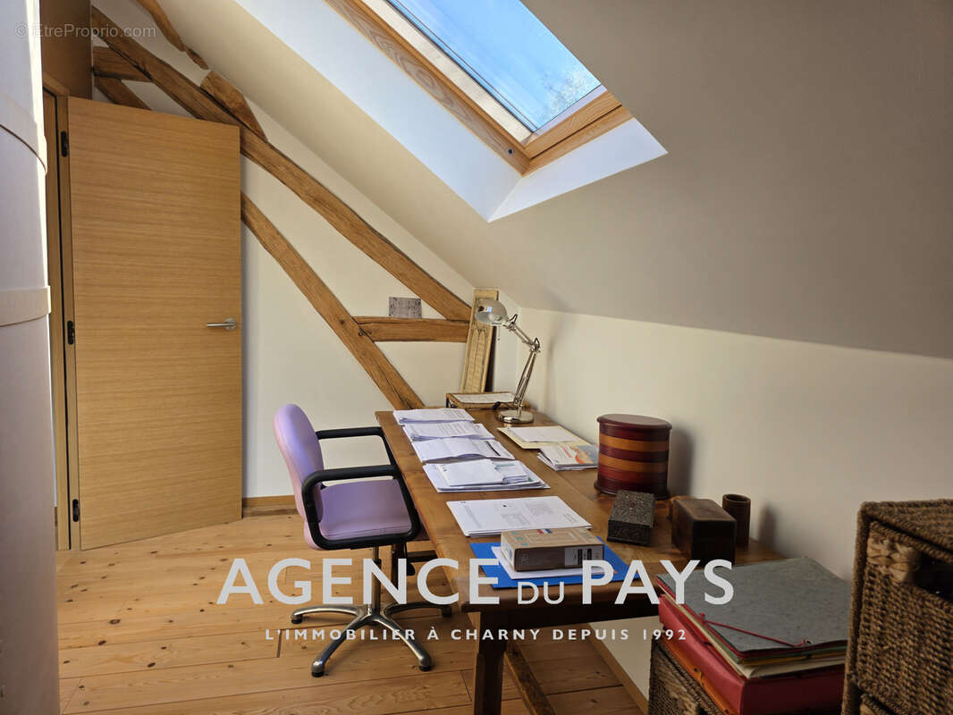 Maison à CHAMPCEVRAIS